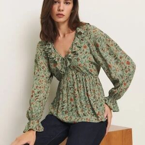 Reformation Wyn Floral Ruffled Top
